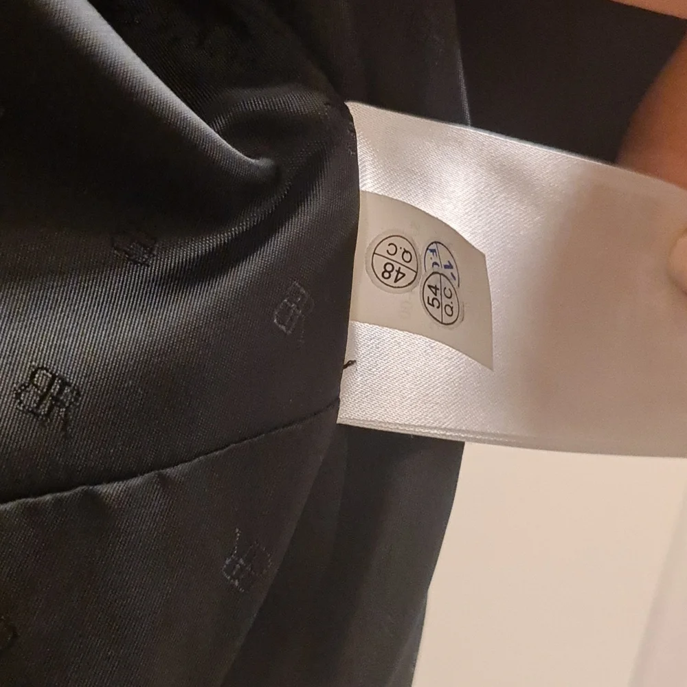 Jacket - Picture 6 of 7